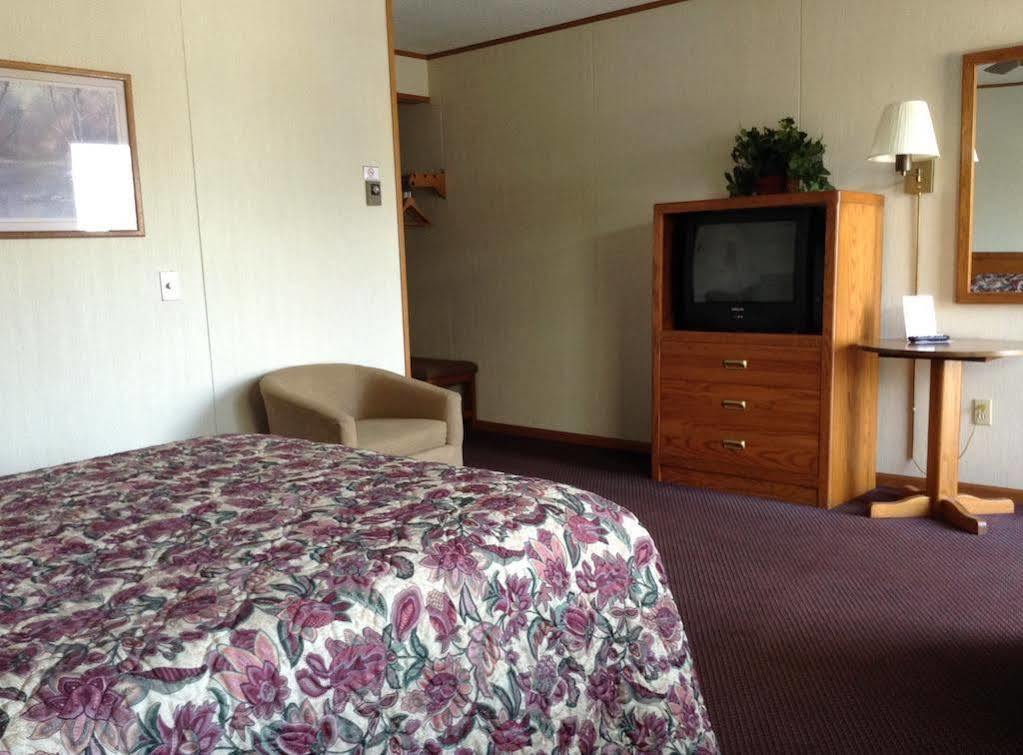 Lighthouse View Motel Mackinaw Stadt Exterior foto